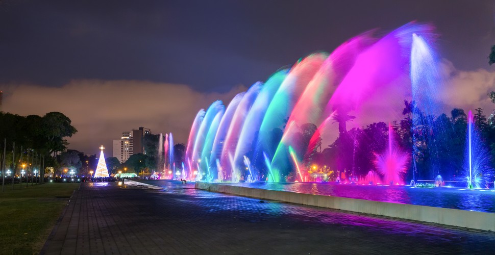 Circuito Mágico del Agua de Lima - espectáculo de luces y fuentes
